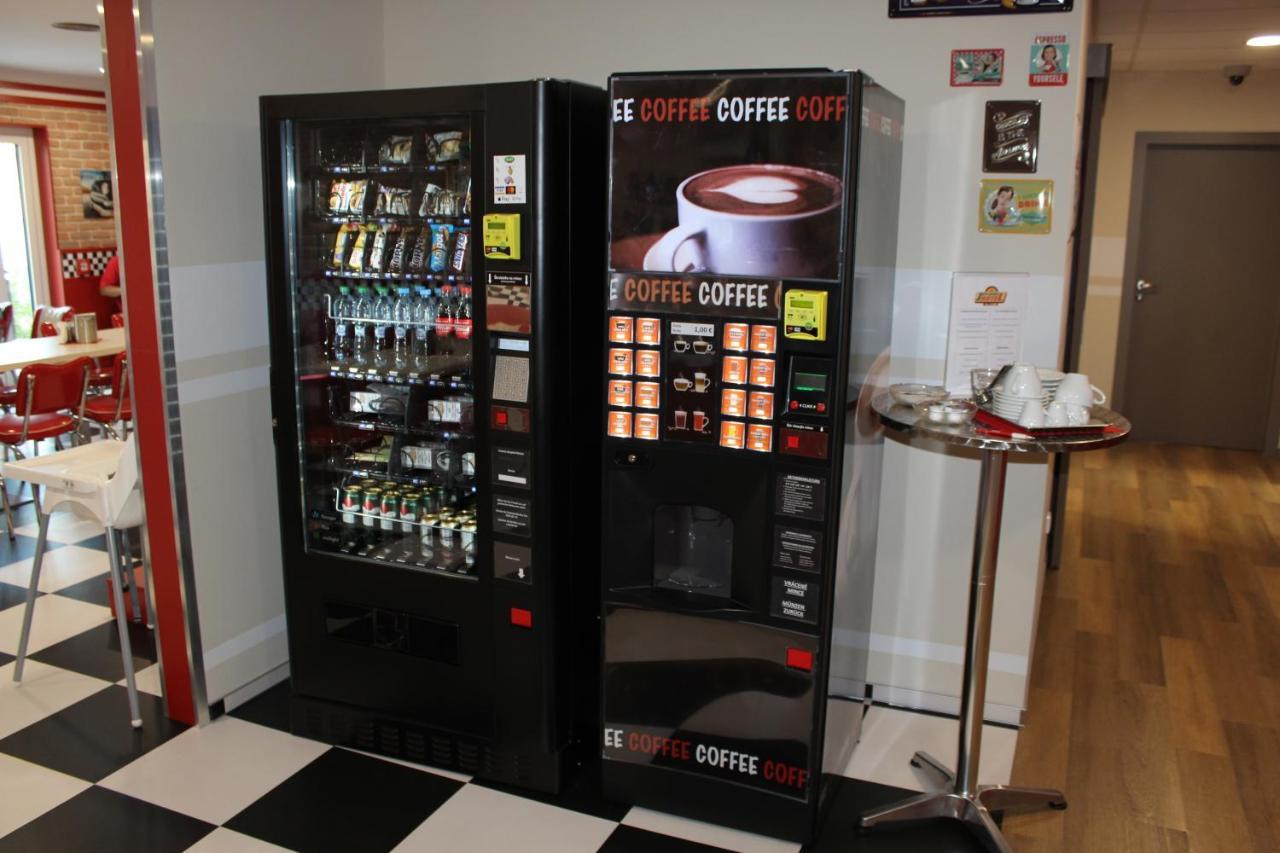 Jukebox Hotel Znojmo Εξωτερικό φωτογραφία