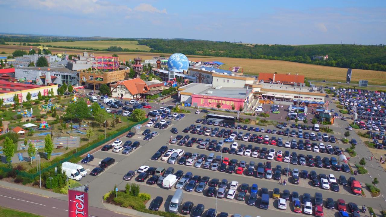 Jukebox Hotel Znojmo Εξωτερικό φωτογραφία