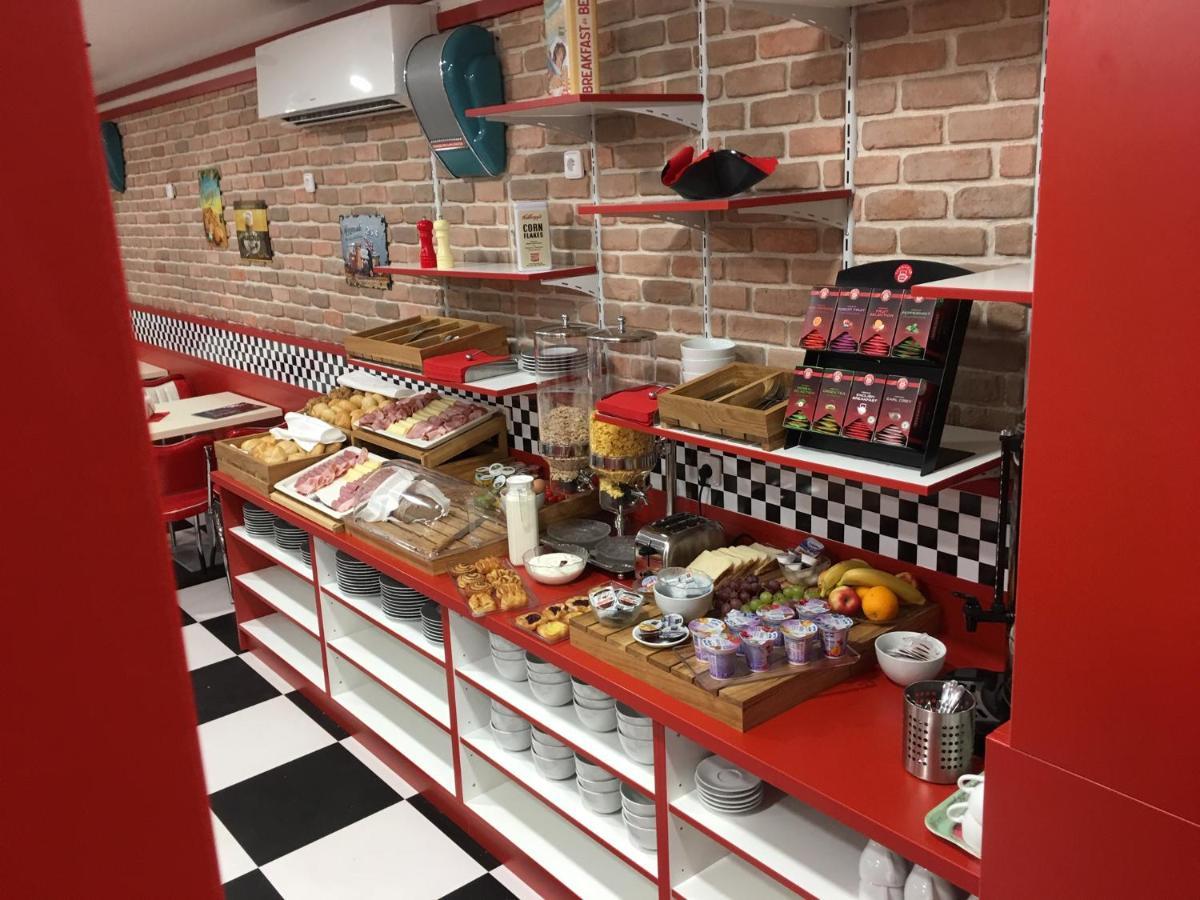 Jukebox Hotel Znojmo Εξωτερικό φωτογραφία